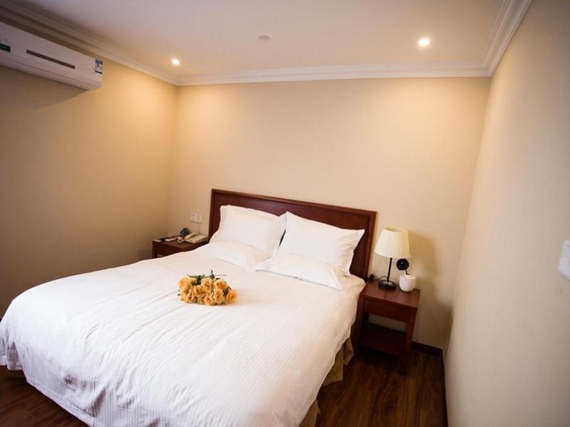 Greentree Inn Anhui Wuhu Zhongshan Road Pedestrian Street Express Hotel Exterior photo