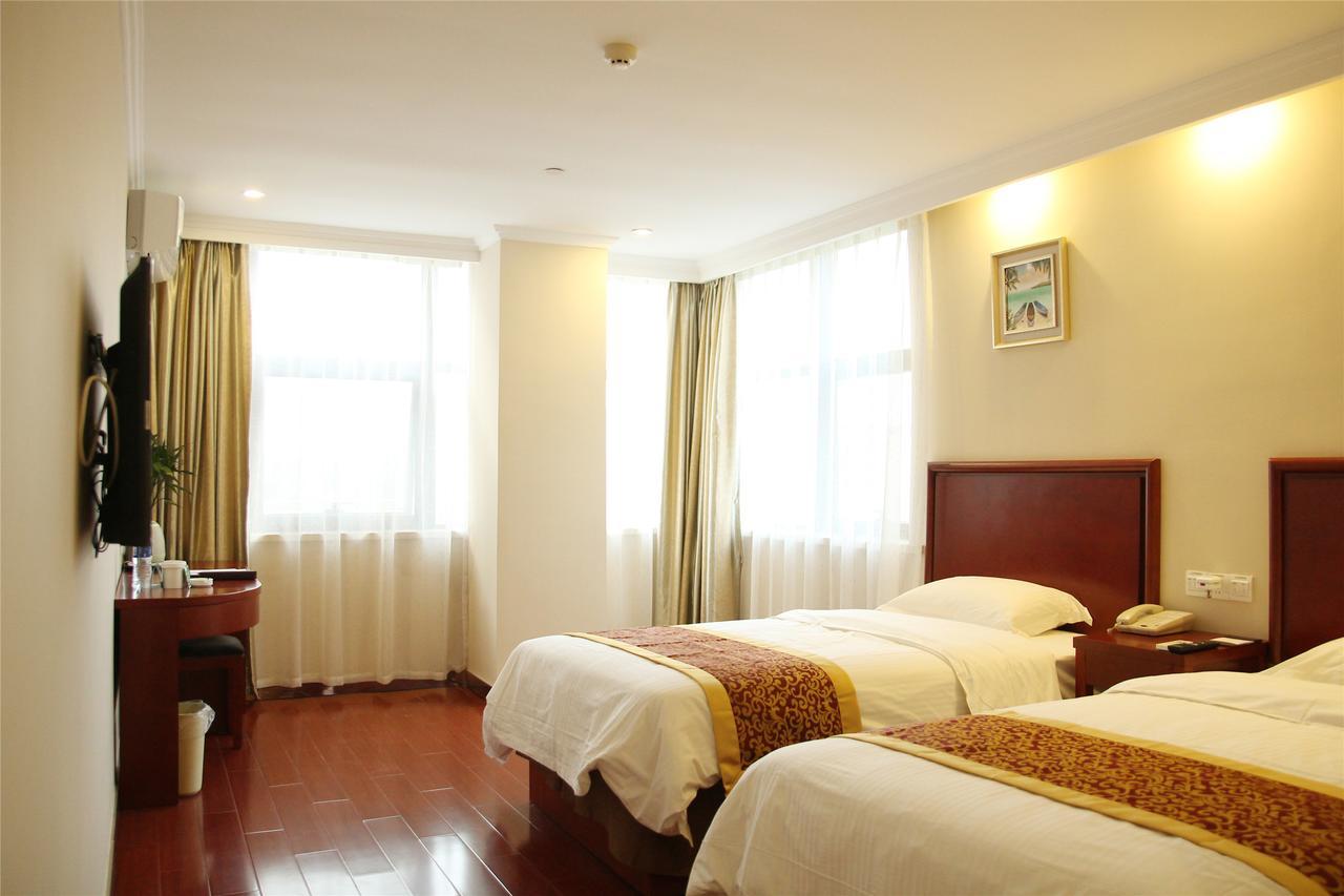 Greentree Inn Anhui Wuhu Zhongshan Road Pedestrian Street Express Hotel Exterior photo