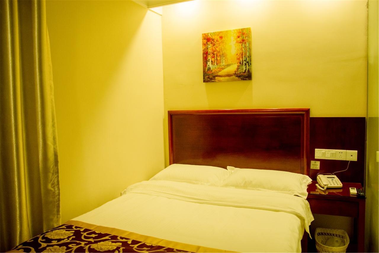 Greentree Inn Anhui Wuhu Zhongshan Road Pedestrian Street Express Hotel Exterior photo