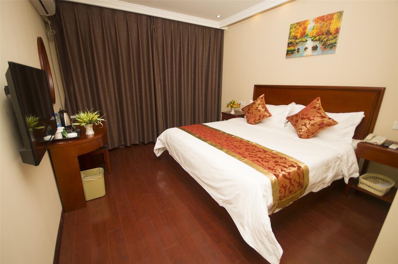 Greentree Inn Anhui Wuhu Zhongshan Road Pedestrian Street Express Hotel Exterior photo
