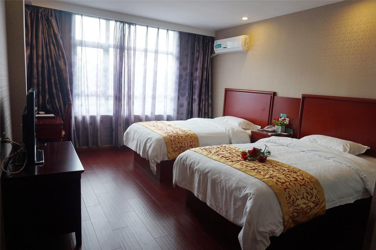 Greentree Inn Anhui Wuhu Zhongshan Road Pedestrian Street Express Hotel Exterior photo