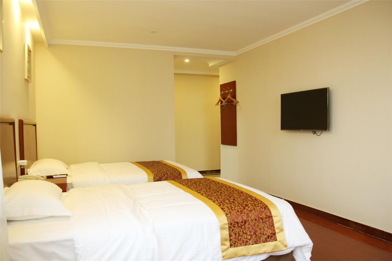 Greentree Inn Anhui Wuhu Zhongshan Road Pedestrian Street Express Hotel Exterior photo